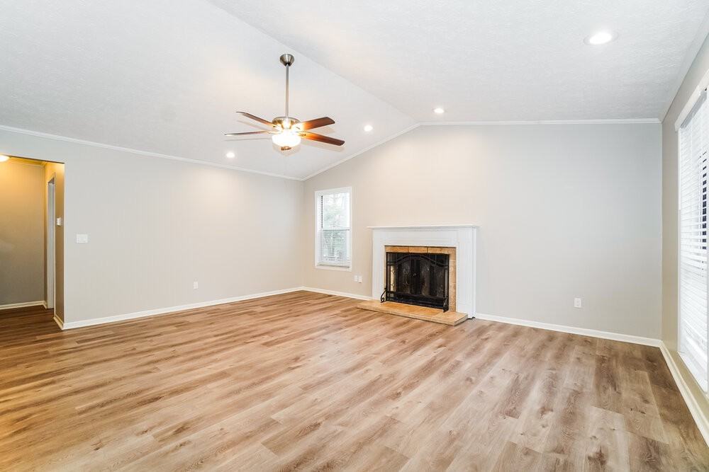 3708 Fox Hunt Trl - Photo 5 of 17