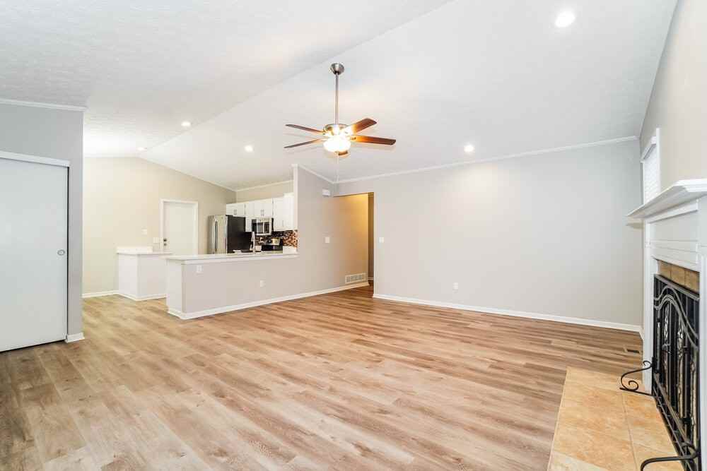 3708 Fox Hunt Trl - Photo 7 of 17