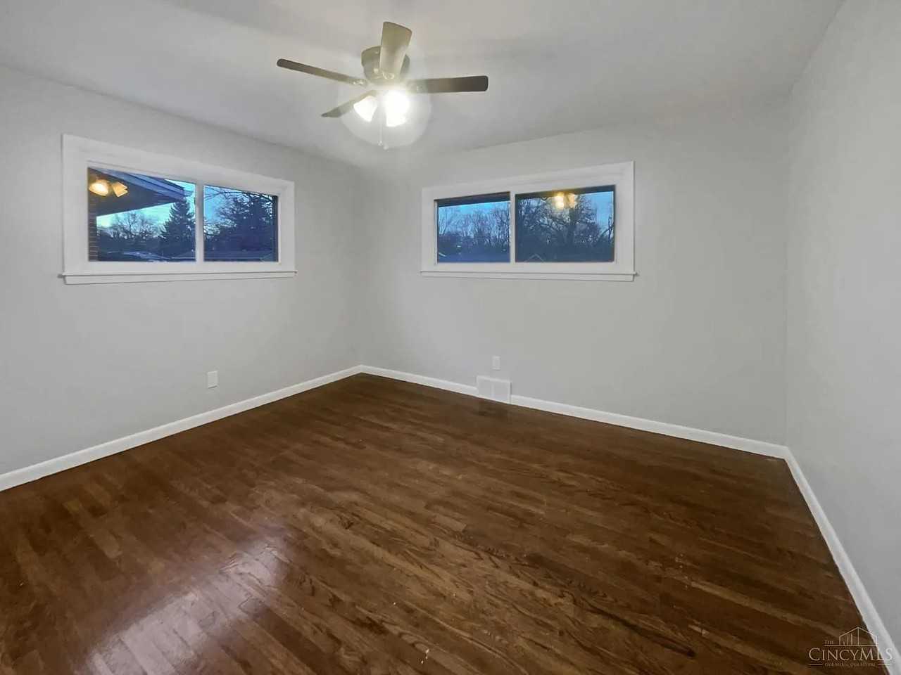 509 Eighth St - Photo 7 of 12