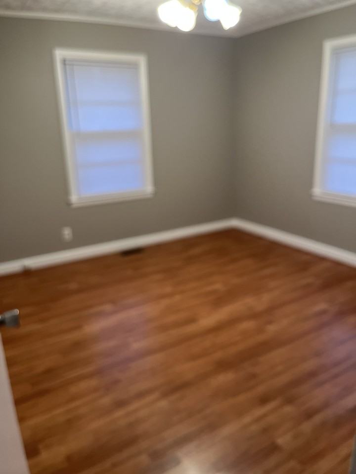 824 Shirley Drive #NA - Photo 5 of 9