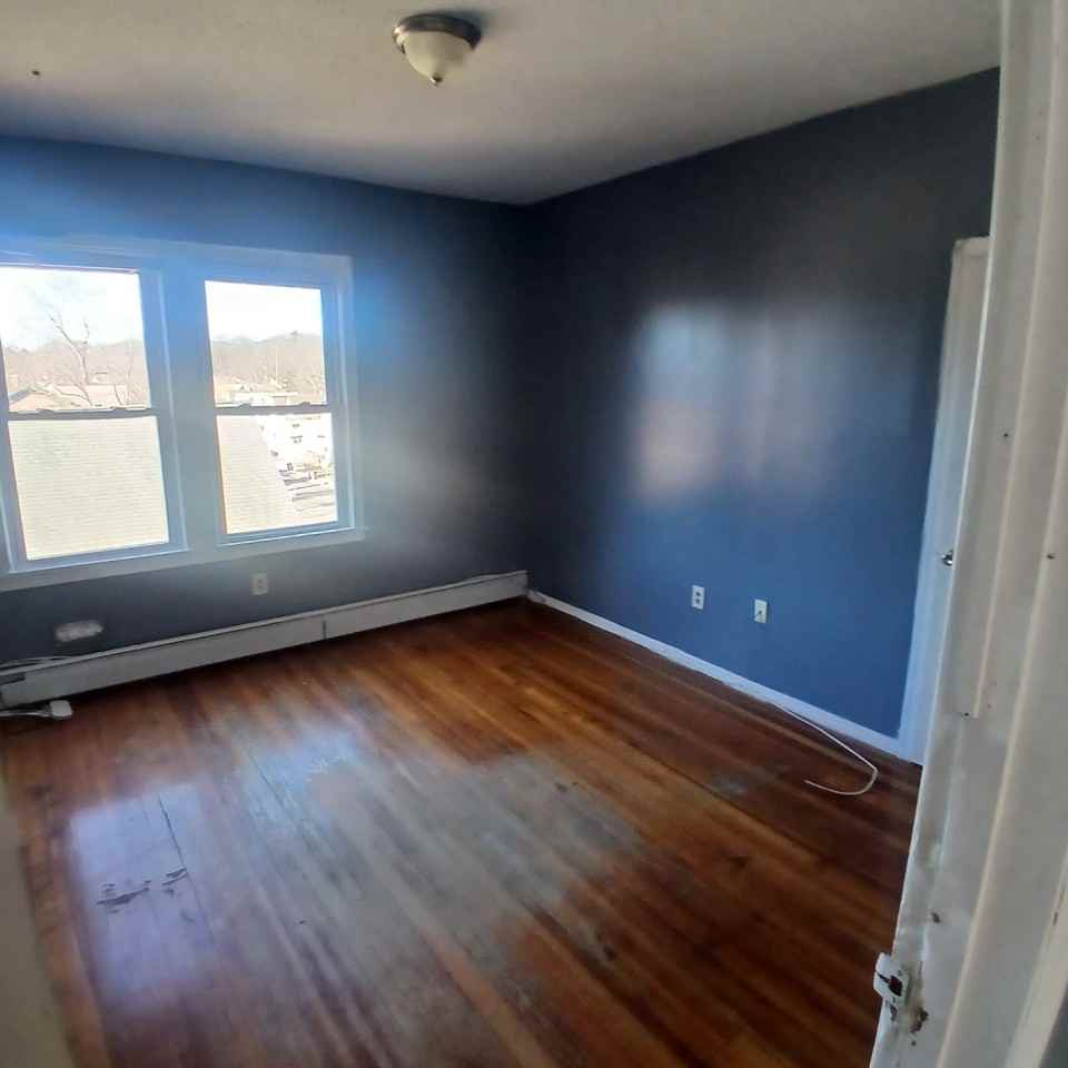 490 Edgewood Street #3 - Photo 6 of 15