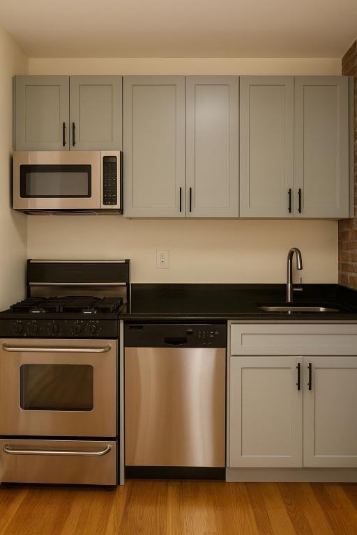 Avenue B #10PHN - Photo 4 of 6