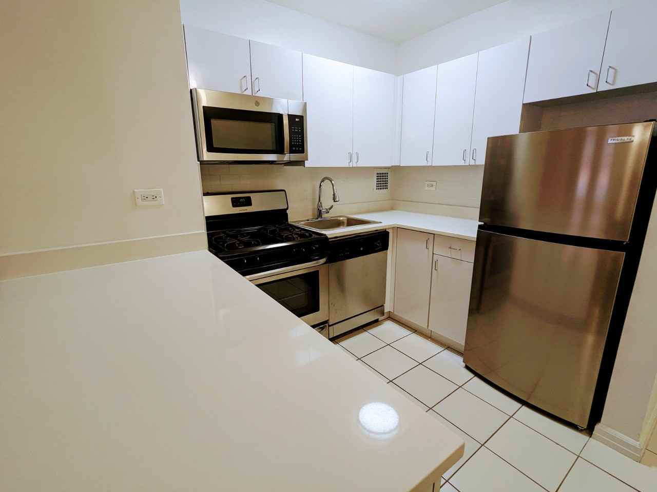 West 22nd Street #3N - Photo 3 of 7