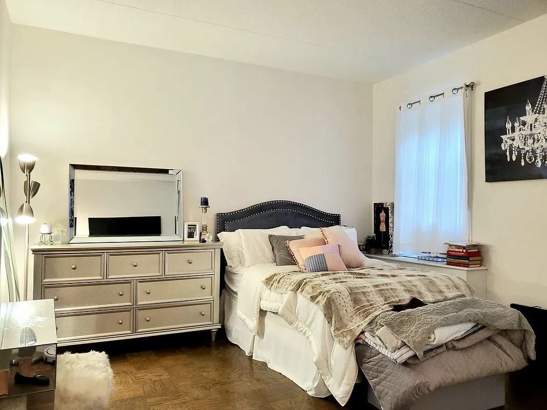 West 22nd Street #3T - Photo 5 of 5