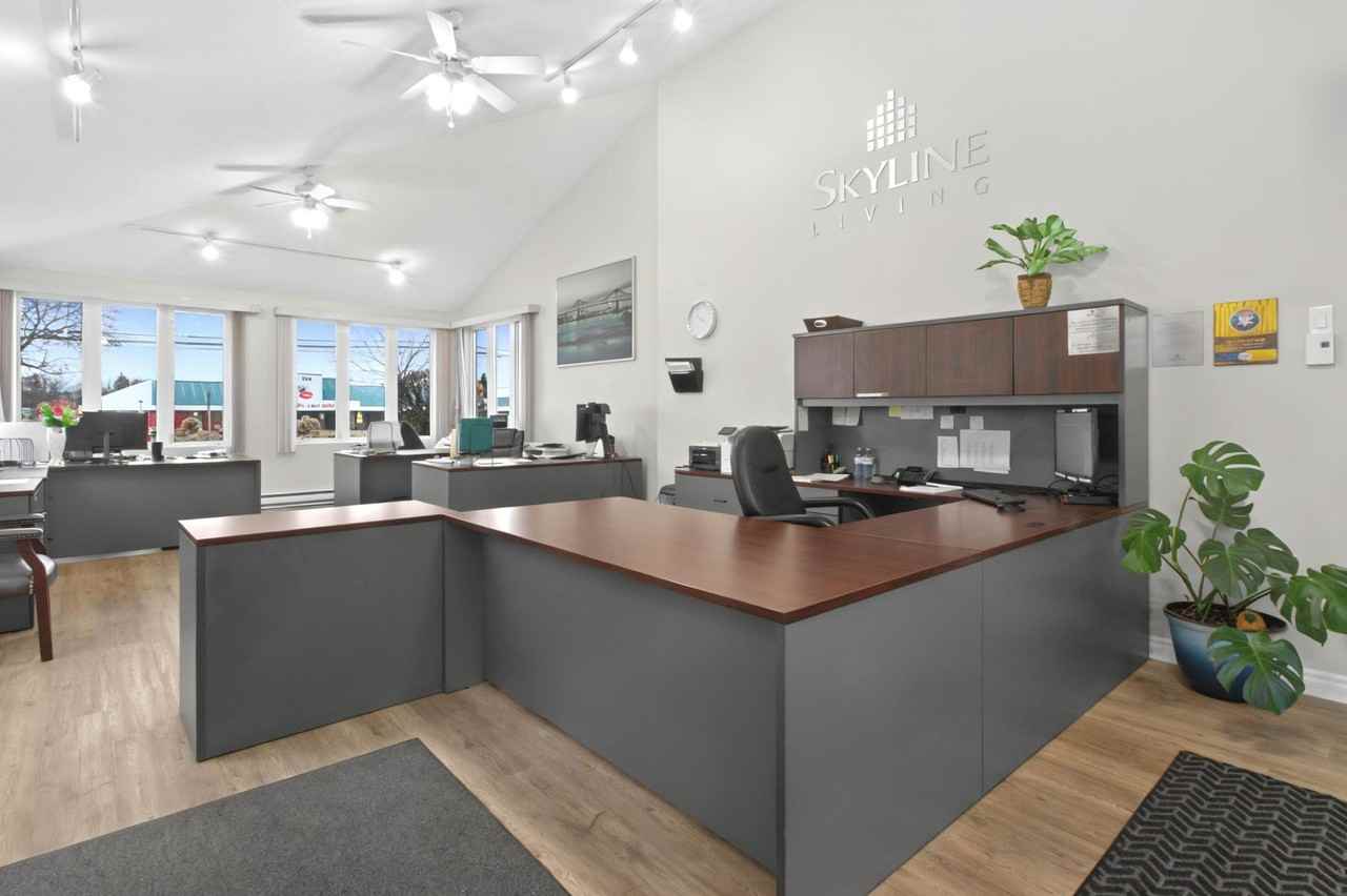 Mapleton Village Apartments - Photo 4 of 22