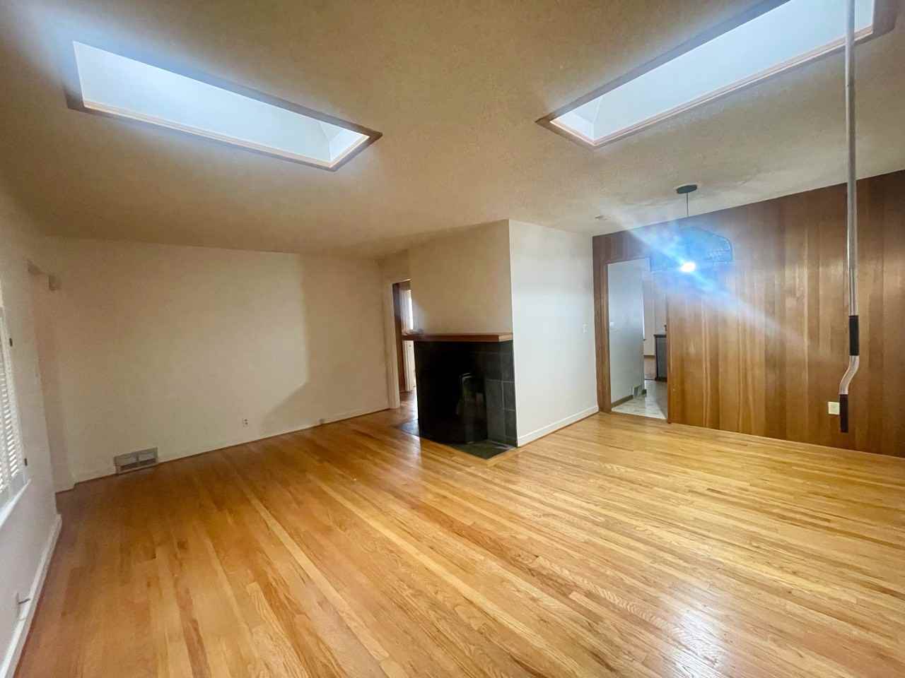 3245 31st Avenue West #1 - Photo 3 of 19