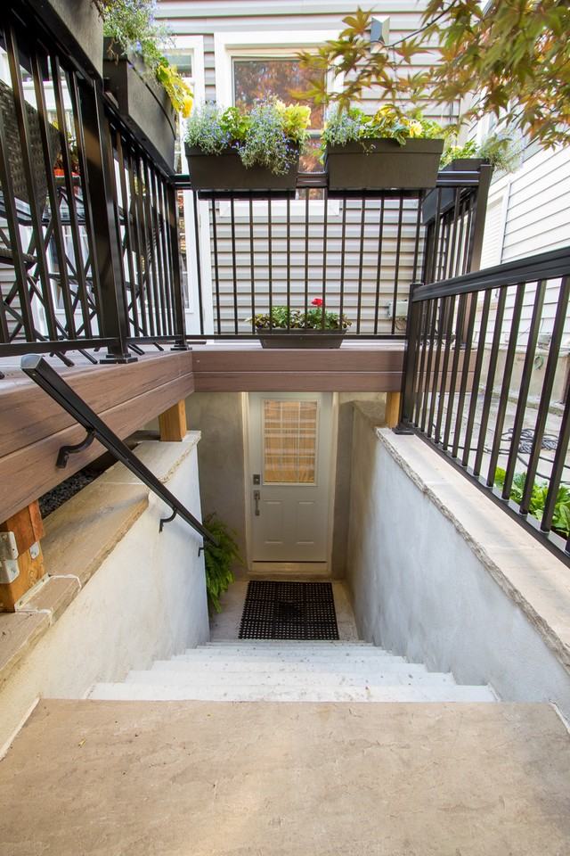 60 Strathcona Avenue - Photo 2 of 14