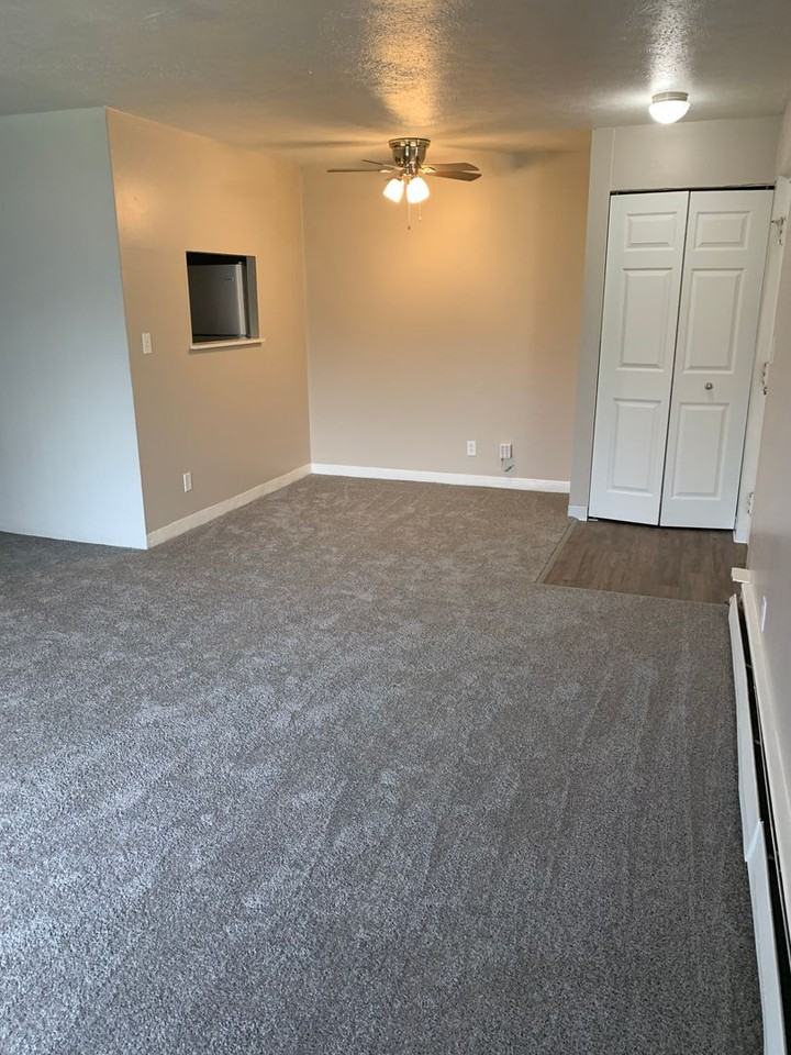 Queensdale - Photo 6 of 31