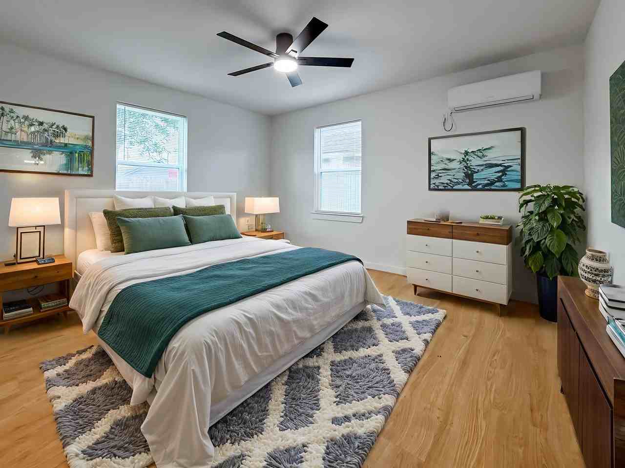 6707 6707 Avenue F - 1 #1 - Photo 3 of 11