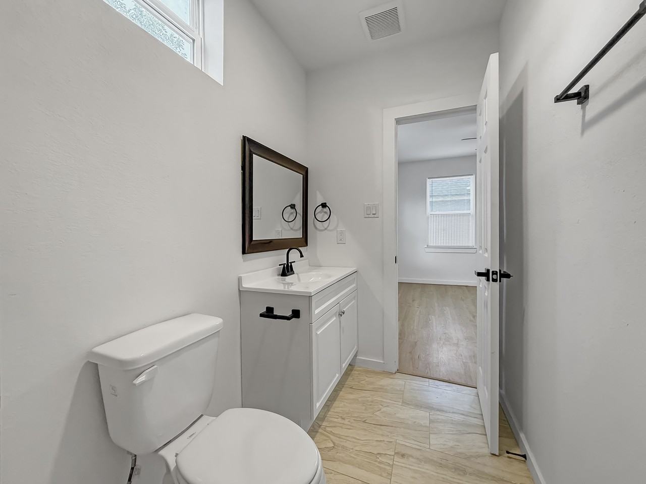 6707 6707 Avenue F - 1 #1 - Photo 7 of 11