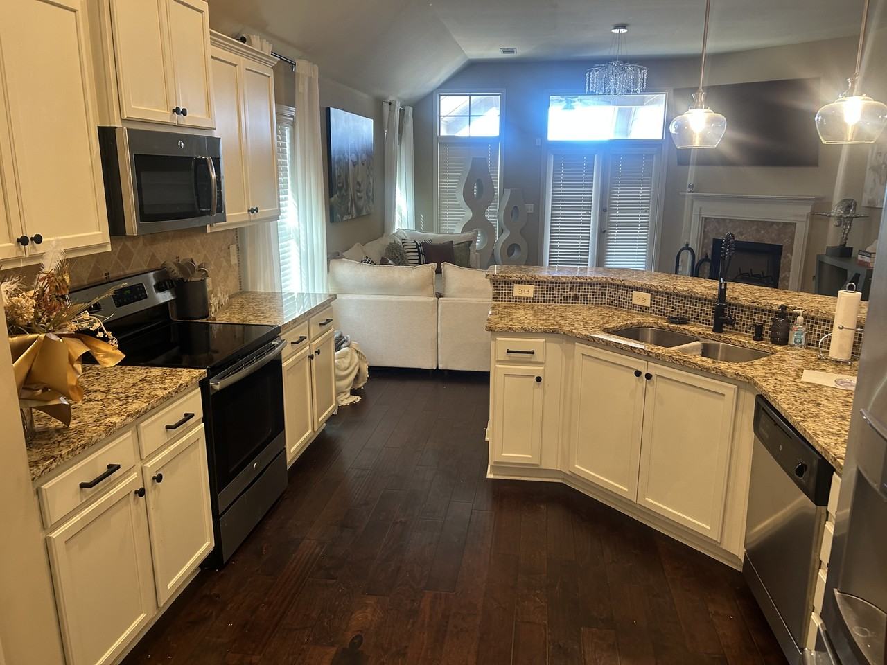 9017 Autumnbrooke Way #1 - Photo 3 of 11