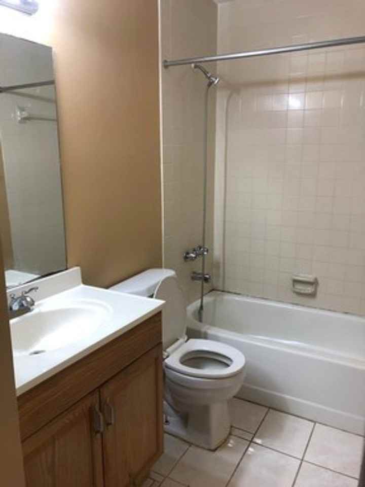 809 Northeast 214th Lane #2 - Photo 5 of 10