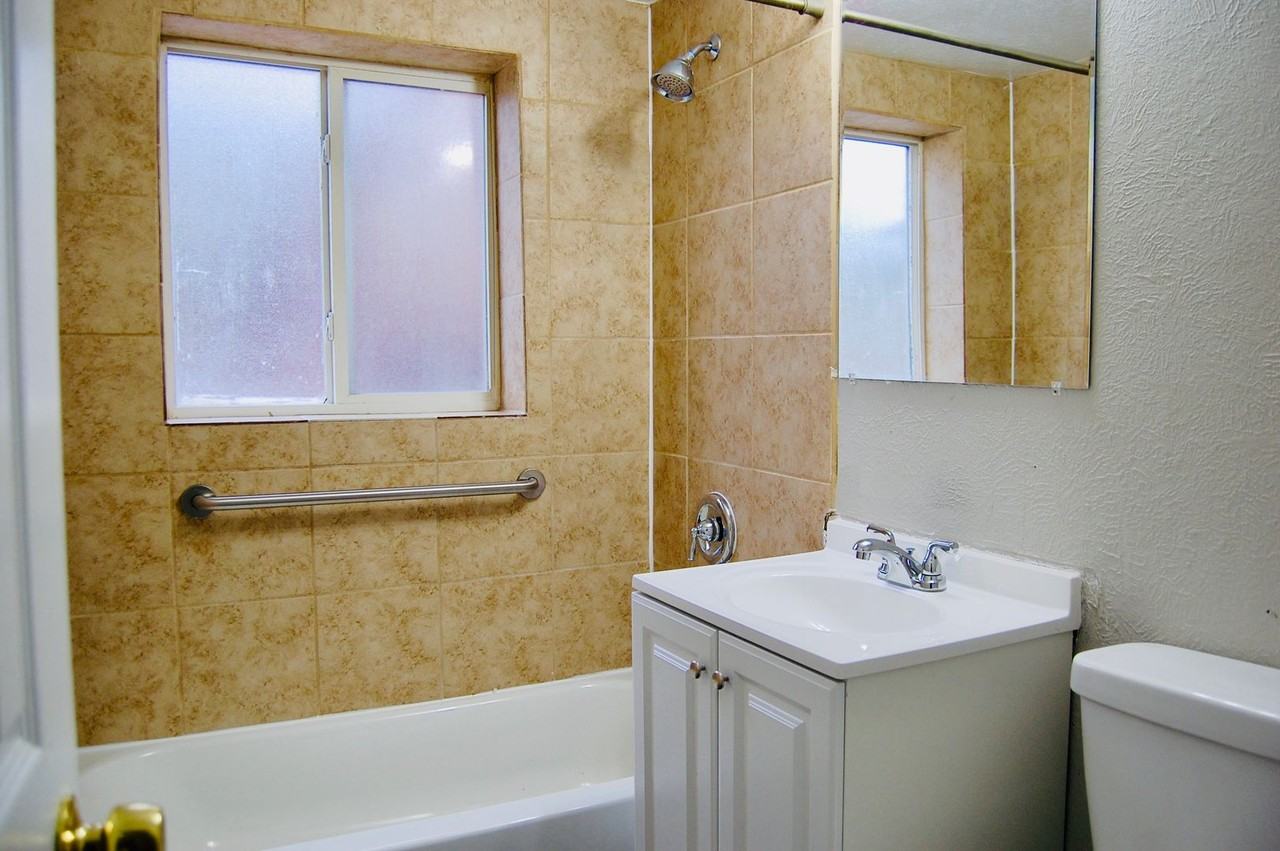 1179 S Raritan St - Photo 4 of 5