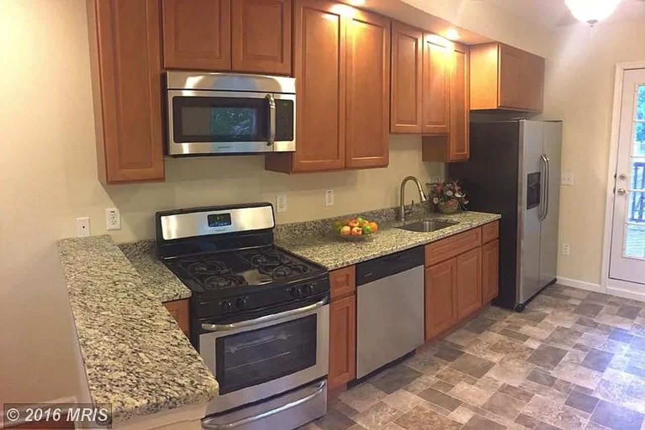 9227 North Point Road - Photo 5 of 15