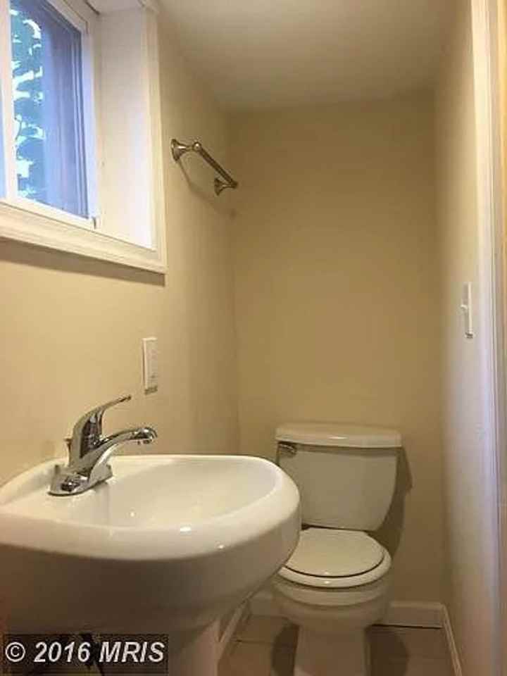 9227 North Point Road - Photo 7 of 15