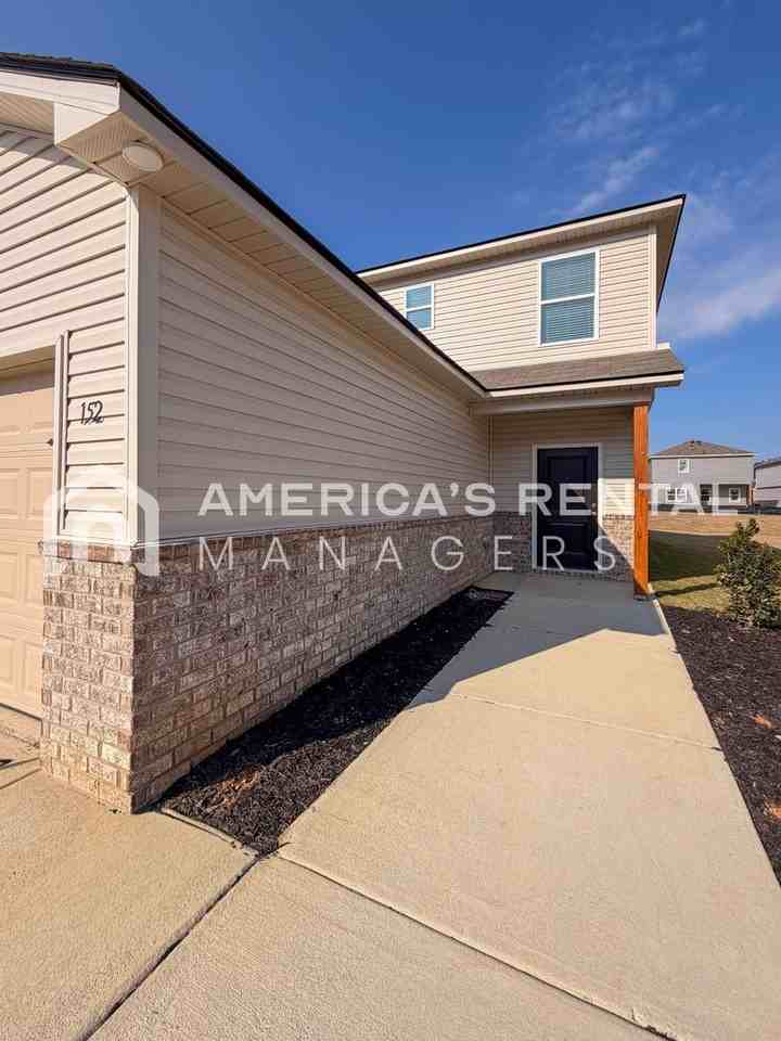 152 Dogwood Lane - Photo 5 of 41