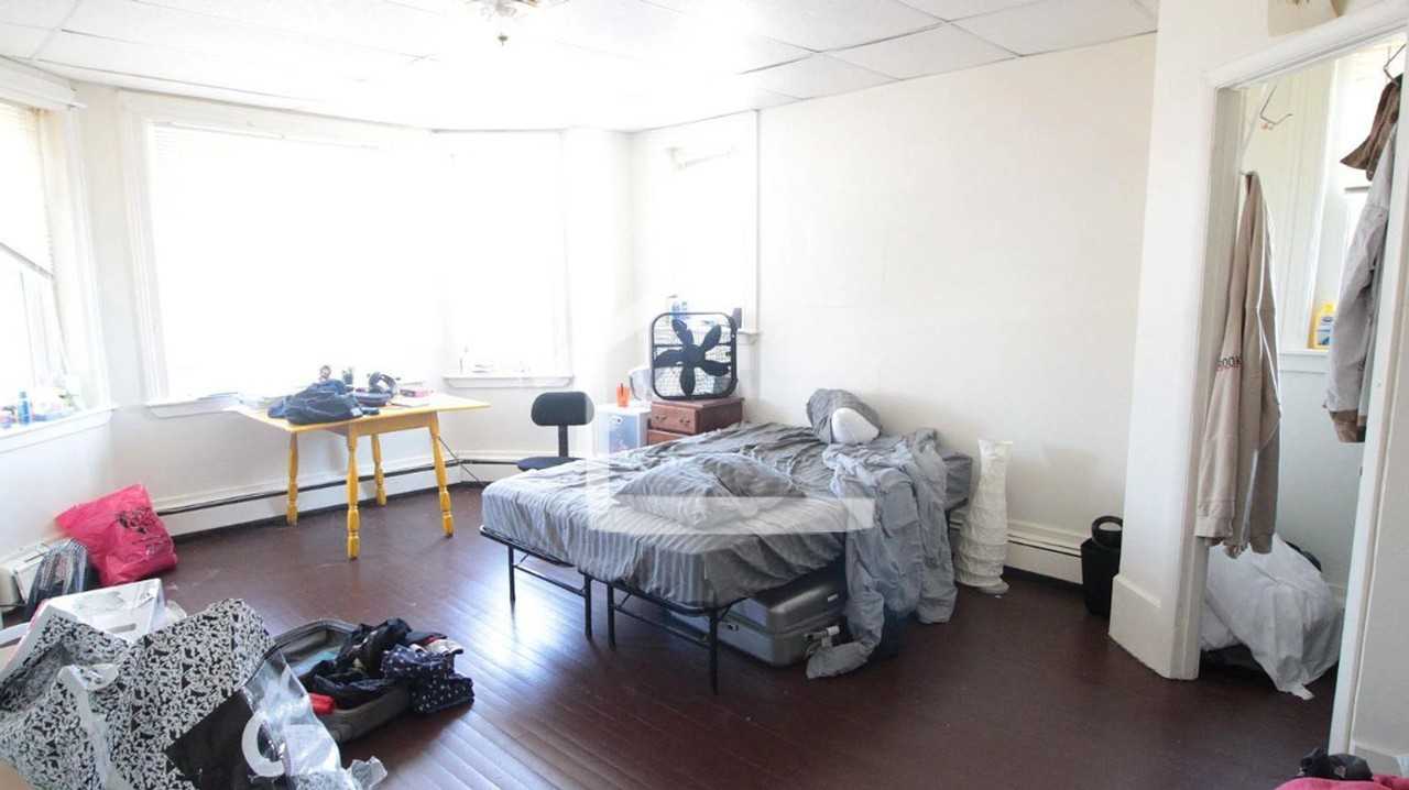 204 Harvard Avenue - Photo 6 of 28