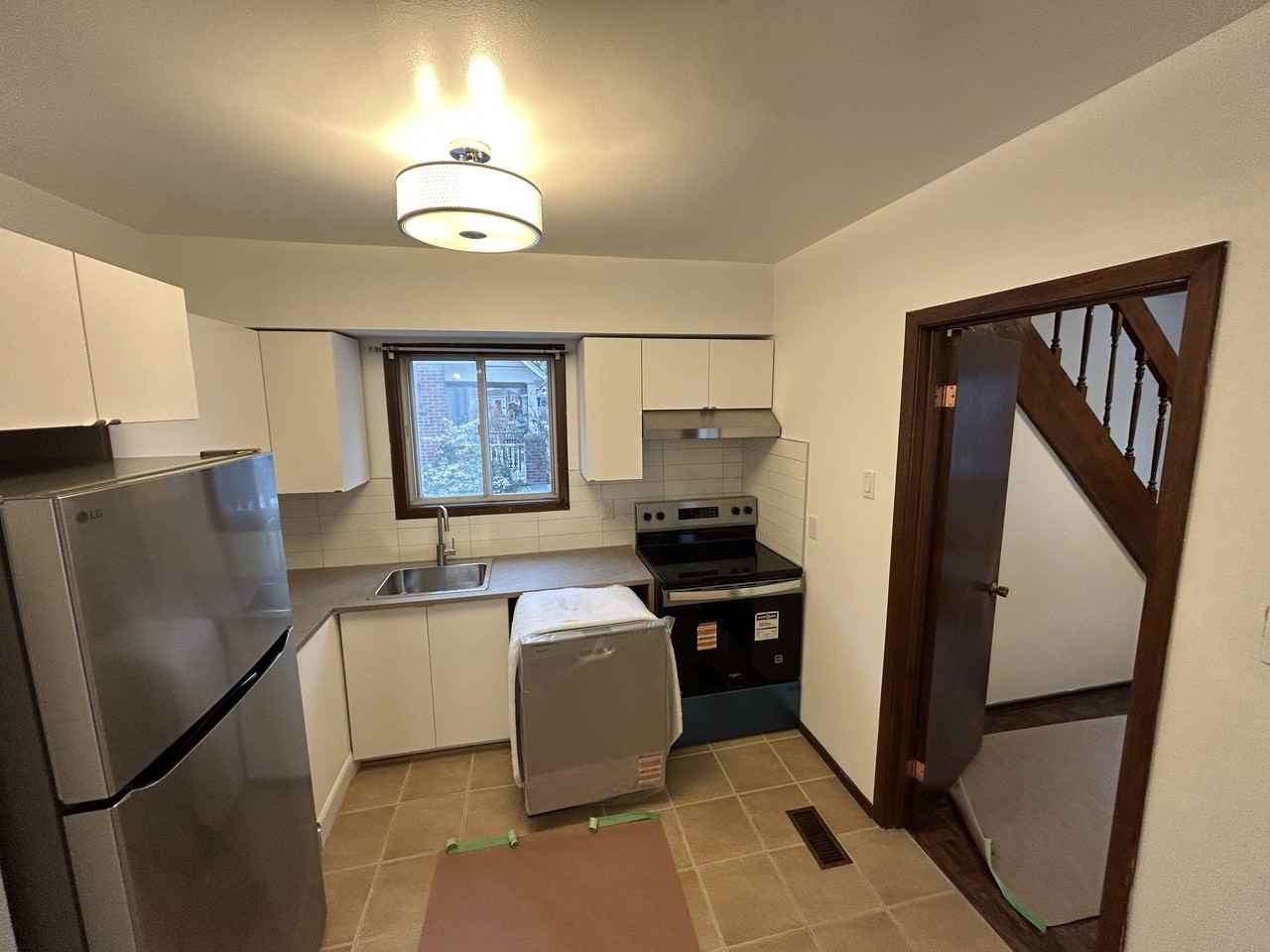 Kingston Rd & Warden Ave. - Photo 3 of 11