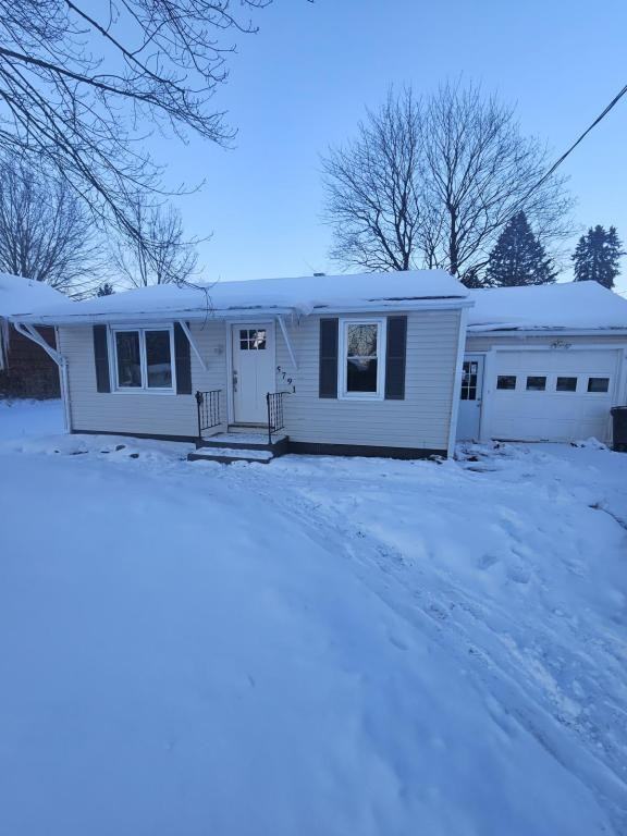 5791 Lincoln Ave - Photo 2 of 17