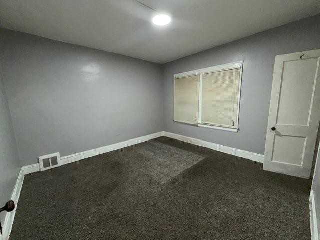 2945 East 128th Street - Photo 6 of 9