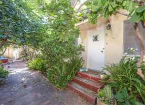 1427 Euclid St #F - Photo 1 of 1