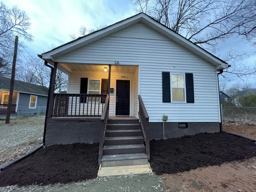 1300 Brookdale Street - Photo 5 of 19