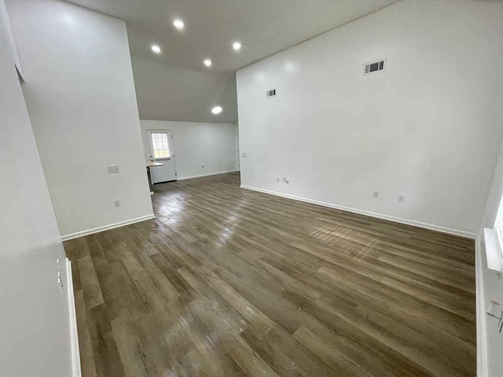 106 Old Stillwell Road - Photo 2 of 17