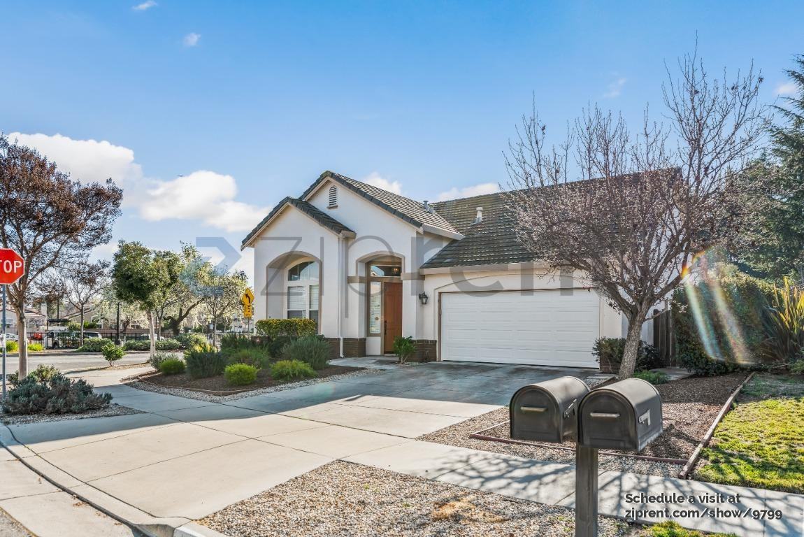 1468 Bergerac Dr - Photo 2 of 20