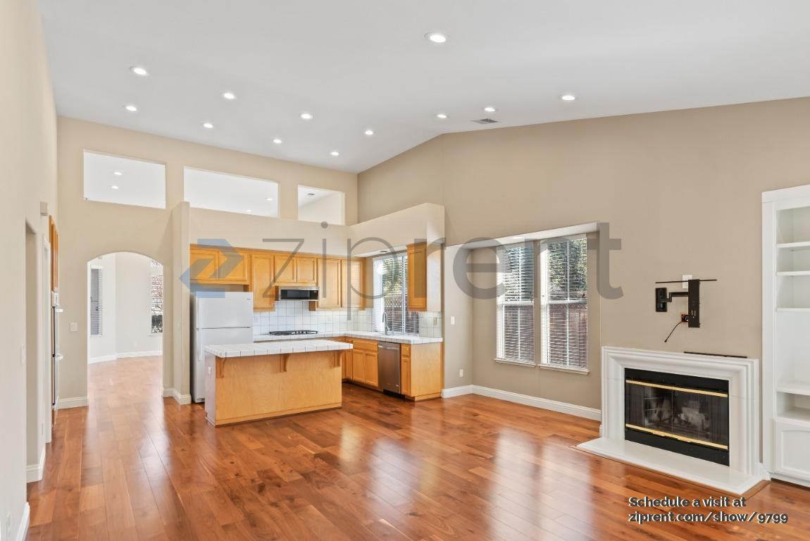 1468 Bergerac Dr - Photo 6 of 20