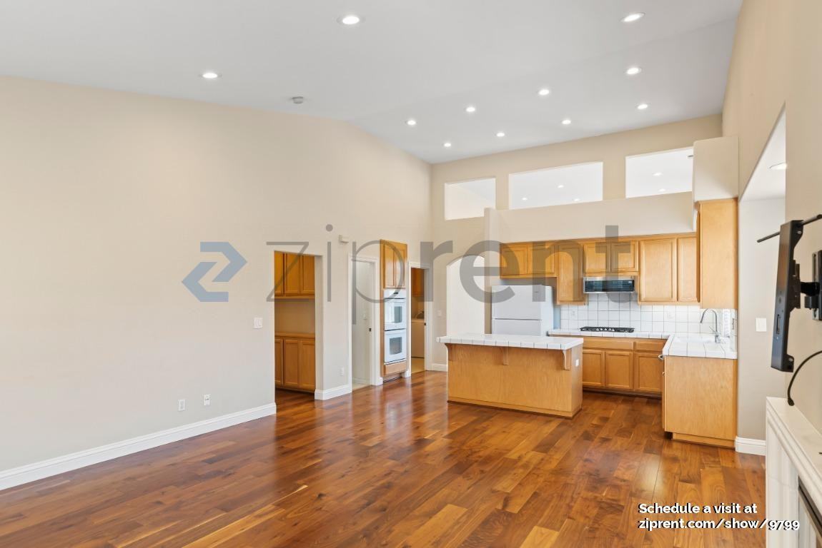 1468 Bergerac Dr - Photo 7 of 20