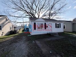 featured image of 2115 Ravenswood Drive