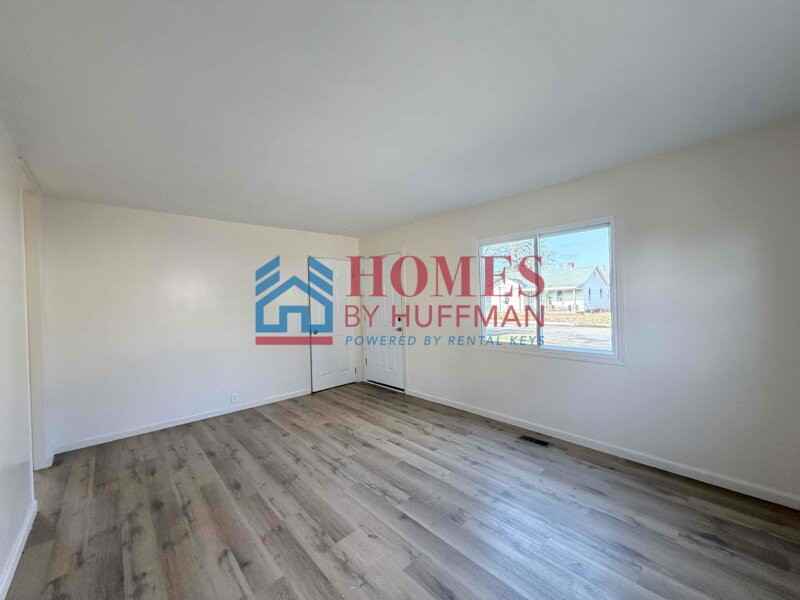 2115 Ravenswood Drive - Photo 4 of 19