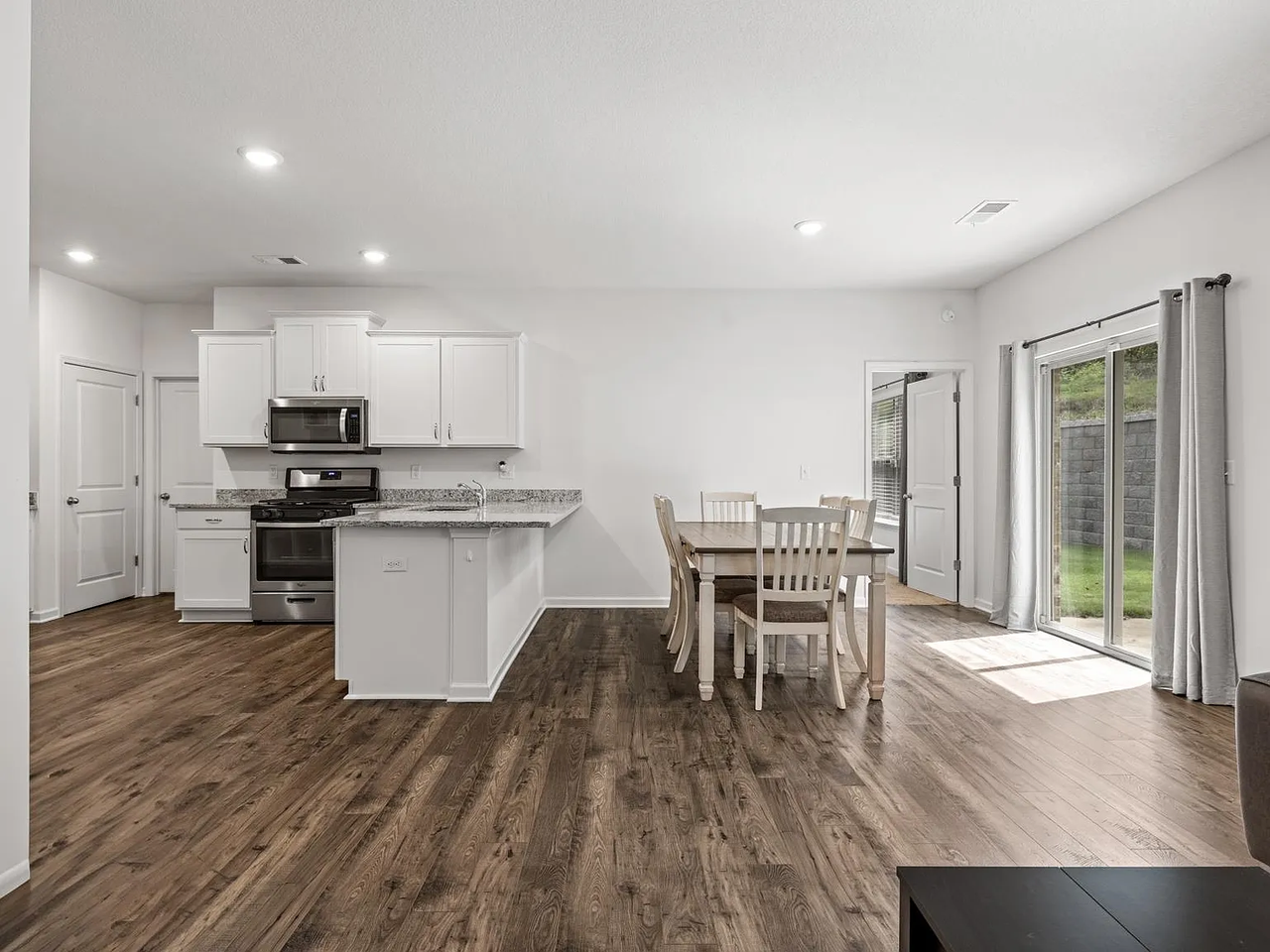 15 Trevor Cv - Photo 7 of 21