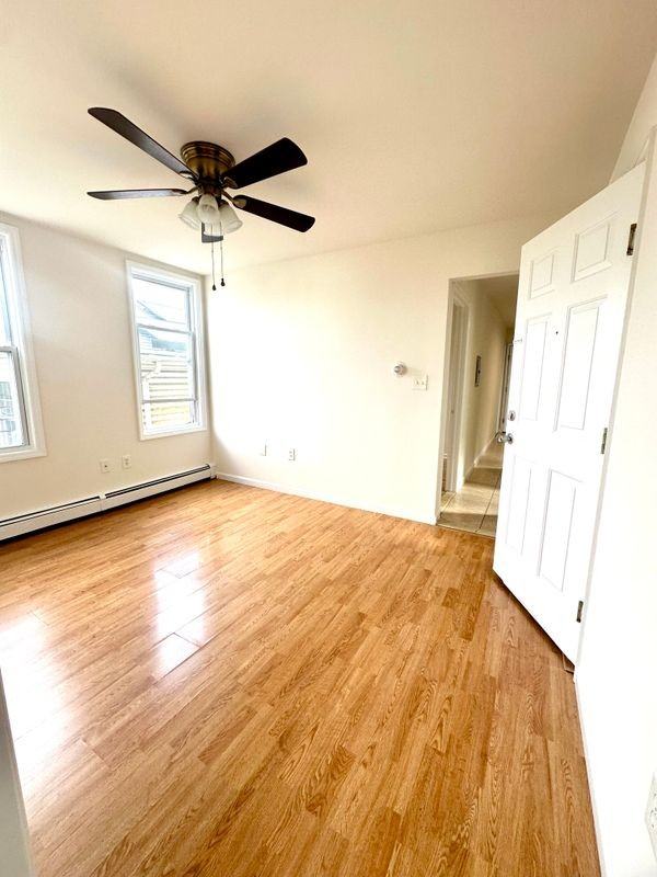 202 South 5th Street ##3 - Photo 3 of 12