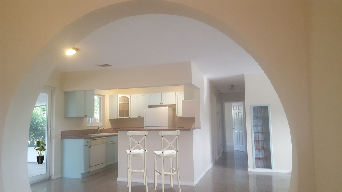 2250 Southwest 38th Avenue - Photo 4 of 14