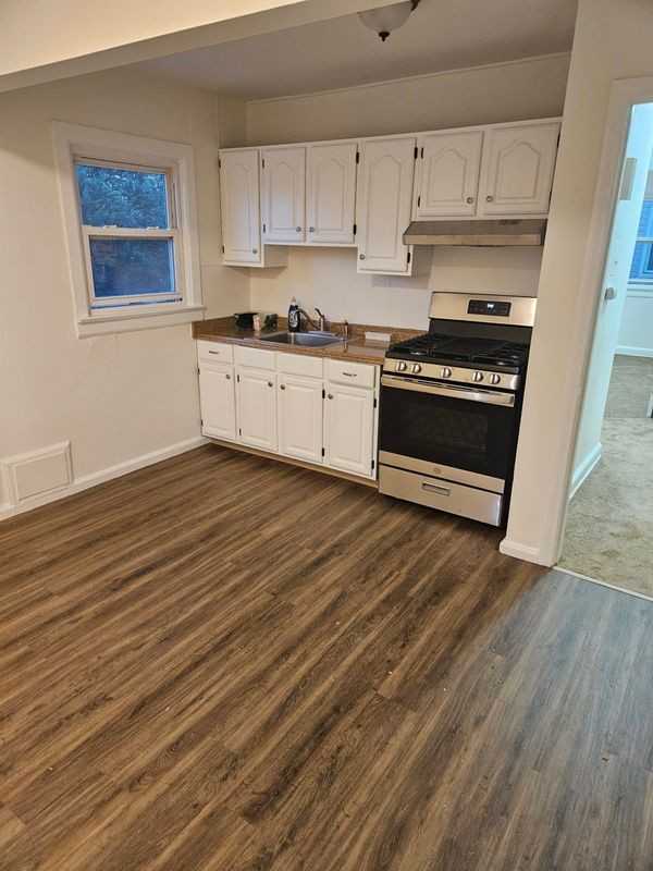 33 Avenel Street - Photo 6 of 7