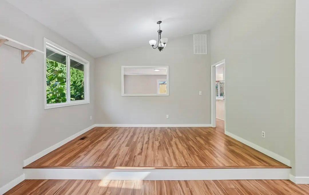 2477 Southeast Lindenbrook Court - Photo 4 of 22