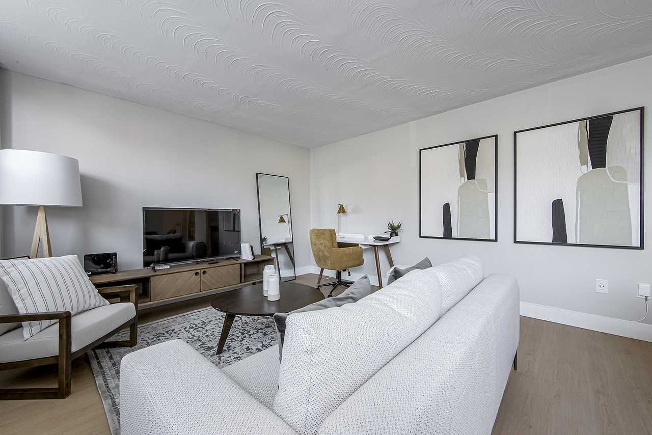 Dufferin Heights - Photo 5 of 17