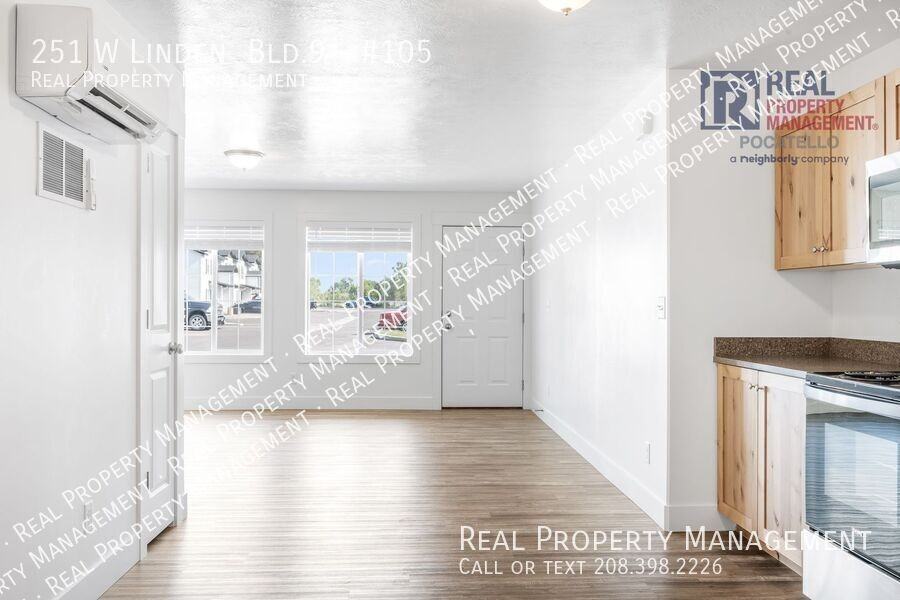 251 West Linden Avenue #105 - Photo 4 of 16