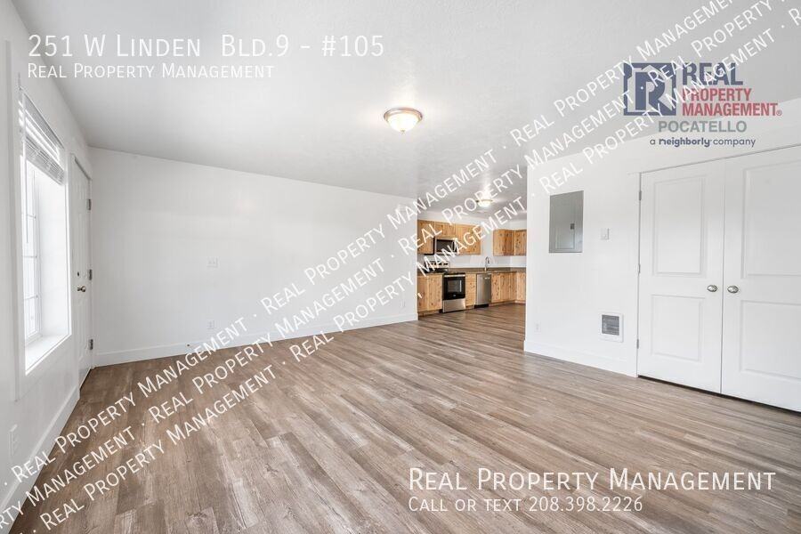 251 West Linden Avenue #105 - Photo 7 of 16