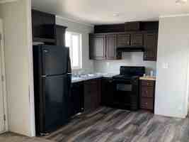 featured image of 421 N 200 W #21