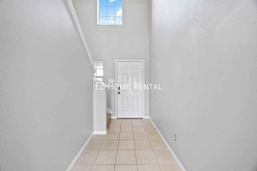 16267 Silver Wing - Photo 2 of 29