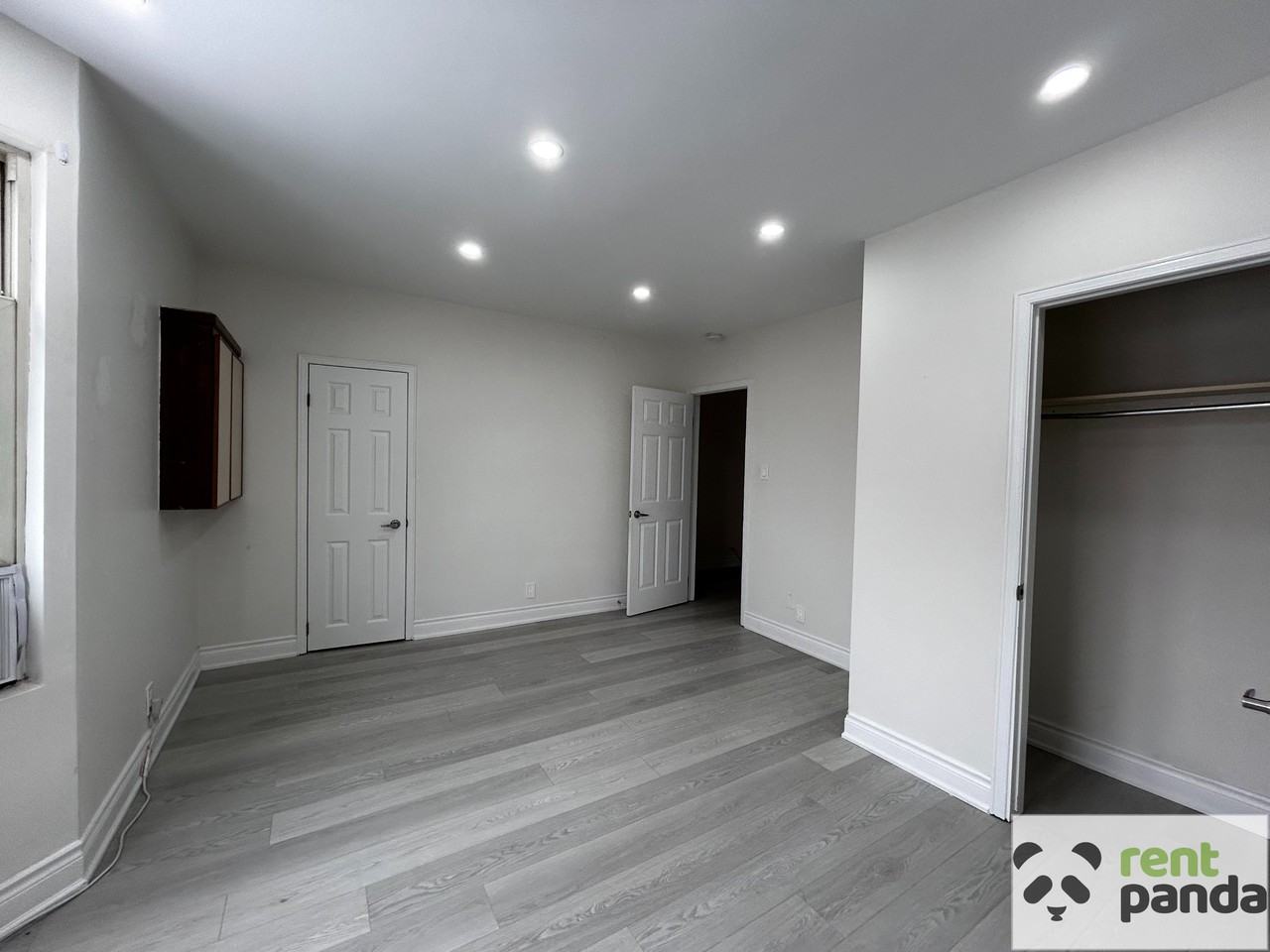 317 Duke Street West #6 - Photo 7 of 11