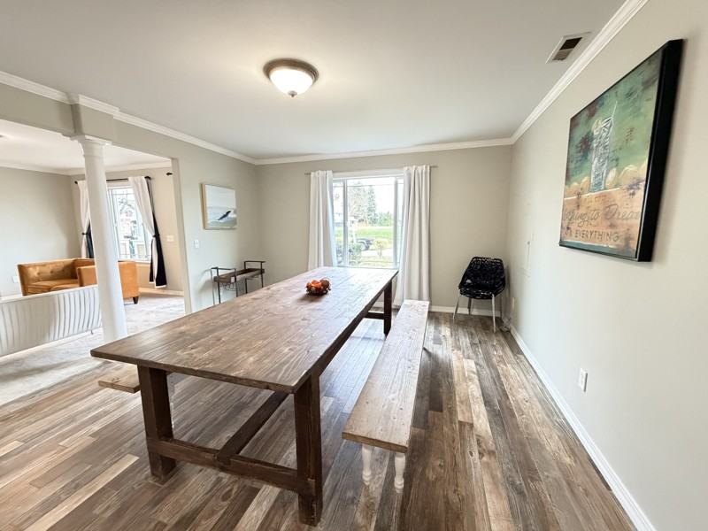 1854 Hillcrest Avenue - Photo 2 of 16