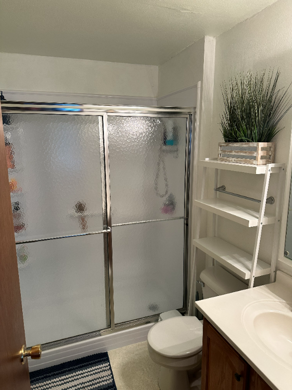 1511 Hyvue Street - Photo 4 of 7