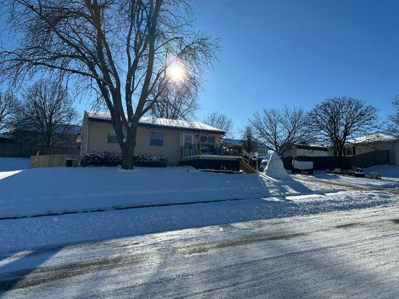 1511 Hyvue Street - Photo 6 of 7