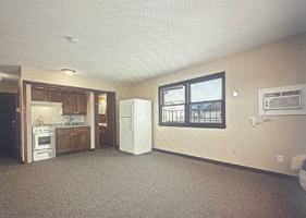 featured image of 1400 7th Avenue Southwest #4