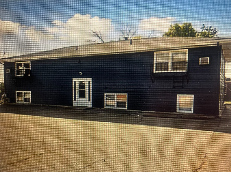 1400 7th Avenue Southwest #4 - Photo 5 of 8