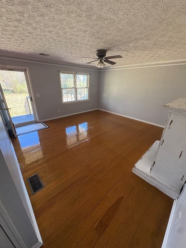 1267 Kilgore Rd - Photo 5 of 17