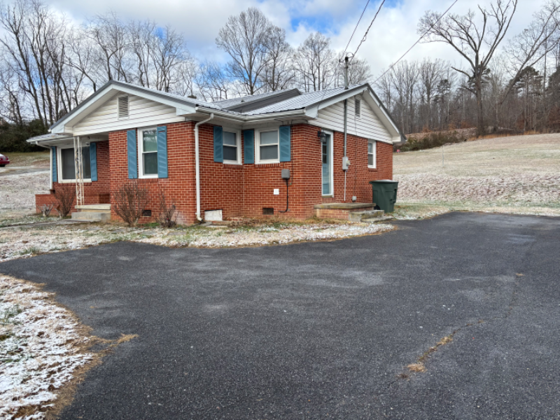 1485 Milligan Highway - Photo 2 of 16